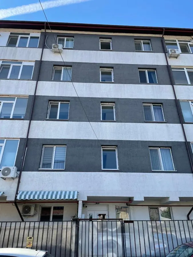 Dream Sury Apartment - Metrou Leonida, Spital Obregia Bukarest