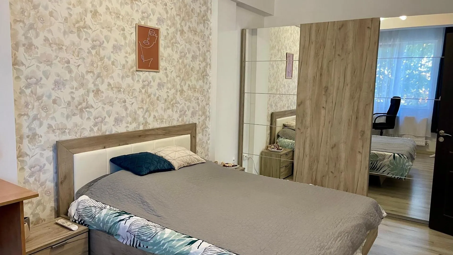 Dream Sury Apartment - Metrou Leonida, Spital Obregia Bucureşti