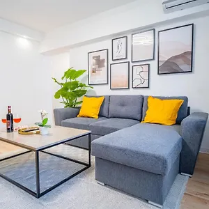  Apartament Refreshingly Chic: Newly Renovated 2br