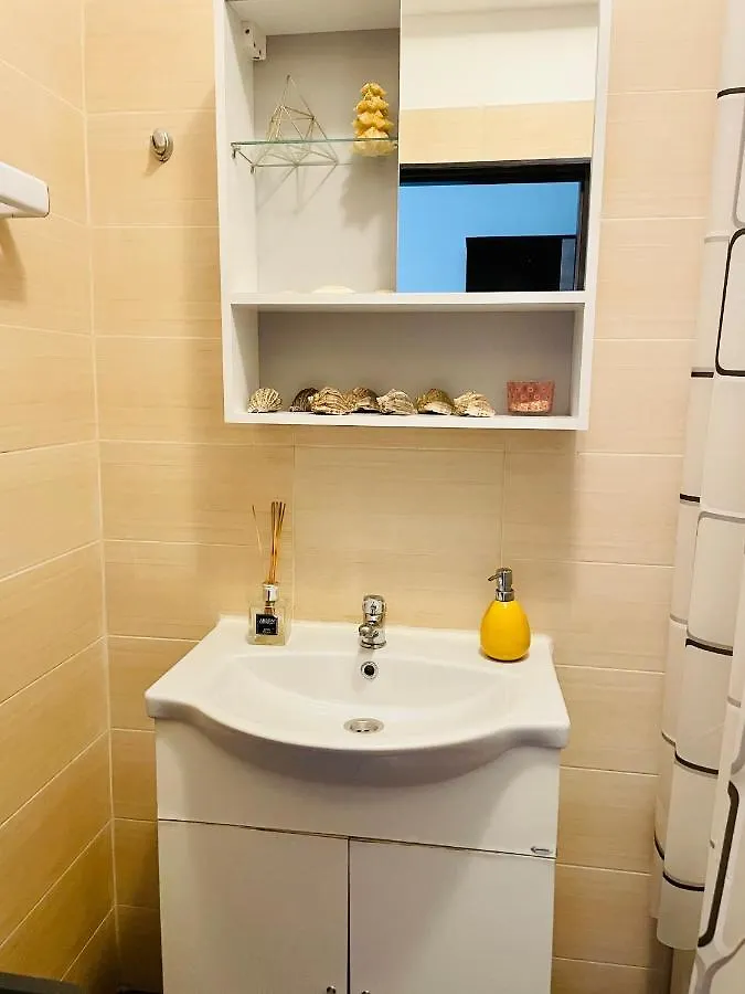 Dream Sury Apartment - Metrou Leonida, Spital Obregia Bucareste